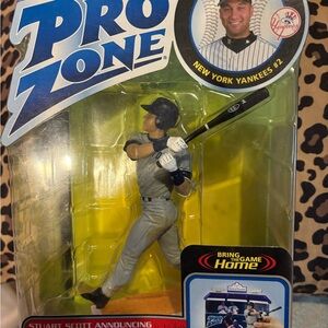 Pro Zone Derek Jeter New York Yankees Figure